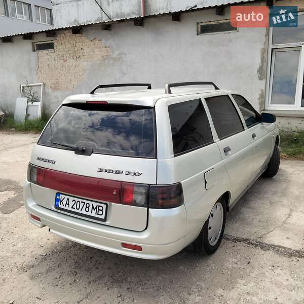 Универсал ВАЗ / Lada 2111 2004 в Львове