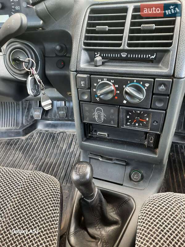 Универсал ВАЗ / Lada 2111 2007 в Чернигове