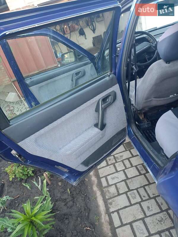Универсал ВАЗ / Lada 2111 2002 в Ватутино