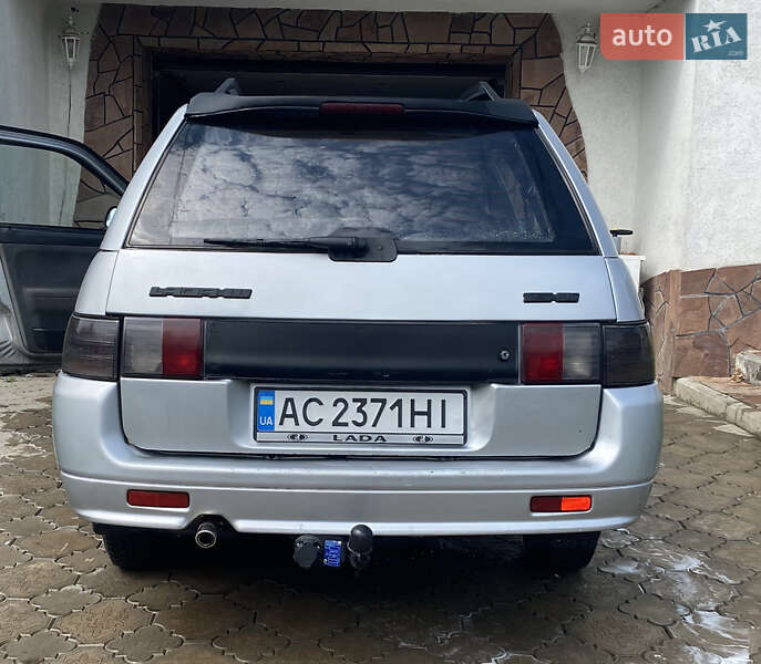 Универсал ВАЗ / Lada 2111 2004 в Луцке