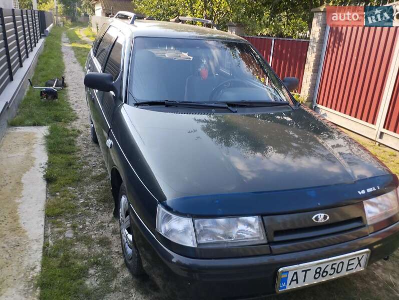 ВАЗ / Lada 2111 2005