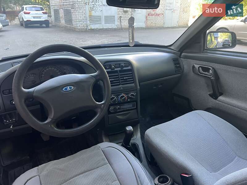Универсал ВАЗ / Lada 2111 2008 в Николаеве фото 7 Универсал ВАЗ / Lada 2111 2008 в Николаеве