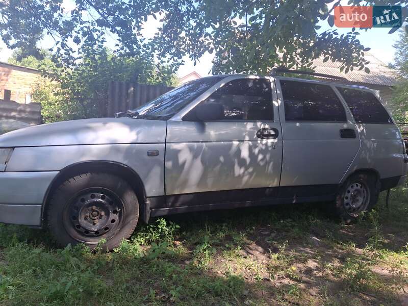 Универсал ВАЗ / Lada 2111 2002 в Переяславе