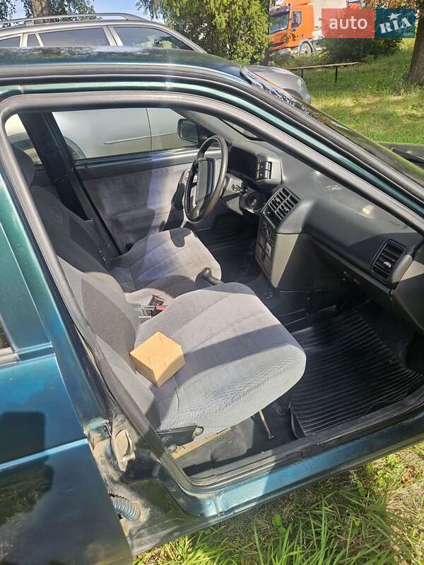 Універсал ВАЗ / Lada 2111 2002 в Переяславі
