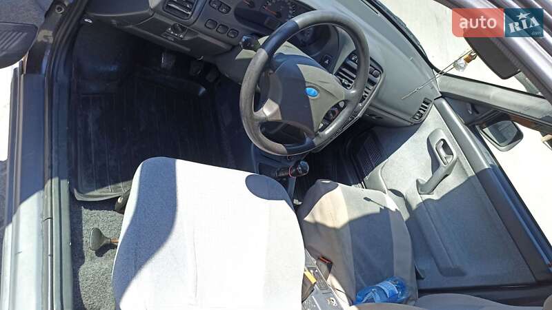 Универсал ВАЗ / Lada 2111 2008 в Черновцах