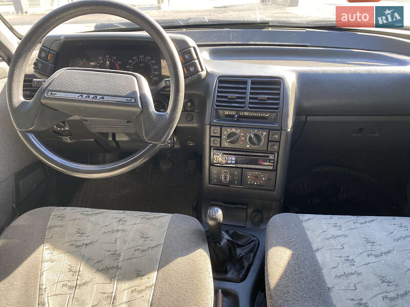 Универсал ВАЗ / Lada 2111 2006 в Днепре