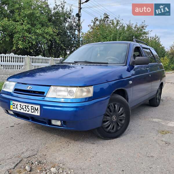 Универсал ВАЗ / Lada 2111 2002 в Звягеле
