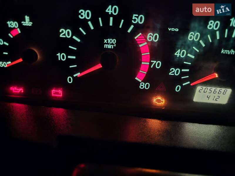 Универсал ВАЗ / Lada 2111 2006 в Днепре