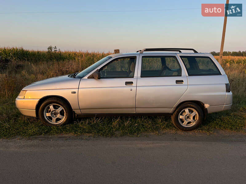 Универсал ВАЗ / Lada 2111 2010 в Полтаве