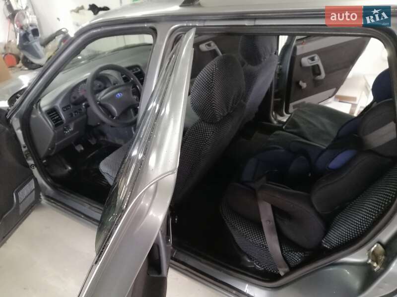 Універсал ВАЗ / Lada 2111 2011 в Києві