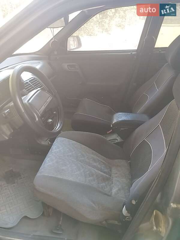 Універсал ВАЗ / Lada 2111 2004 в Миколаєві фото 6 Універсал ВАЗ / Lada 2111 2004 в Миколаєві