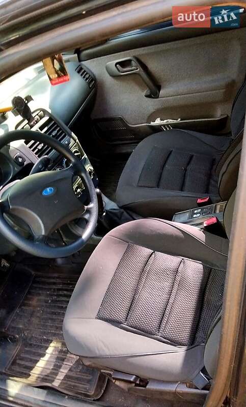 Универсал ВАЗ / Lada 2111 2009 в Каневе