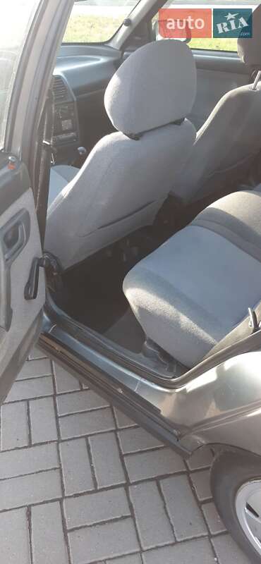 Универсал ВАЗ / Lada 2111 2007 в Житомире
