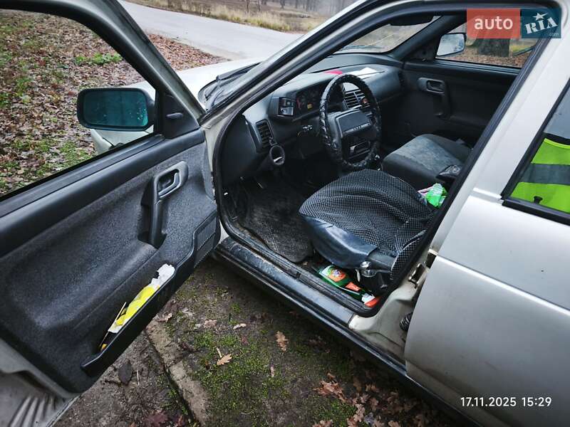 Универсал ВАЗ / Lada 2111 2004 в Свессе