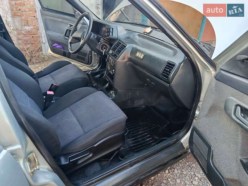 Универсал ВАЗ / Lada 2111 2004 в Кривом Роге