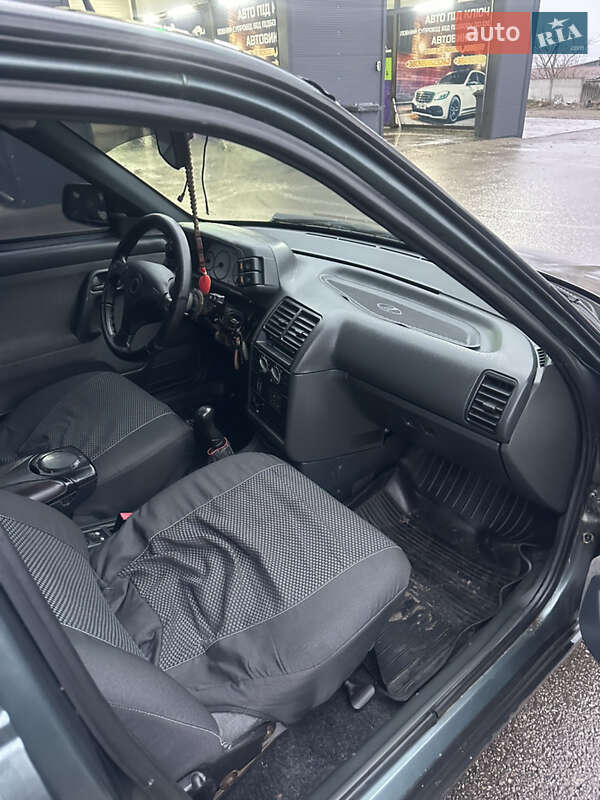 Универсал ВАЗ / Lada 2111 2007 в Новой Водолаге