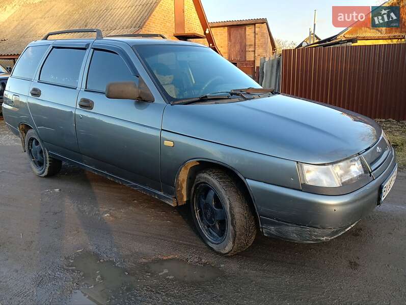 Универсал ВАЗ / Lada 2111 2006 в Першотравенске