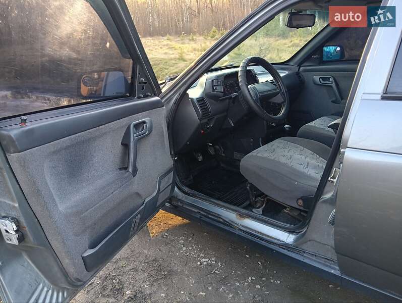 Универсал ВАЗ / Lada 2111 2006 в Першотравенске