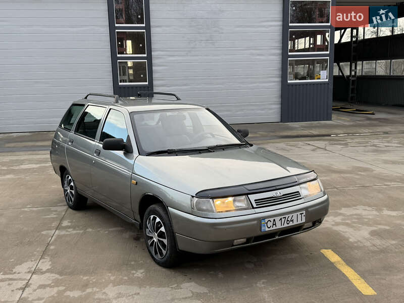 ВАЗ / Lada 2111 2008