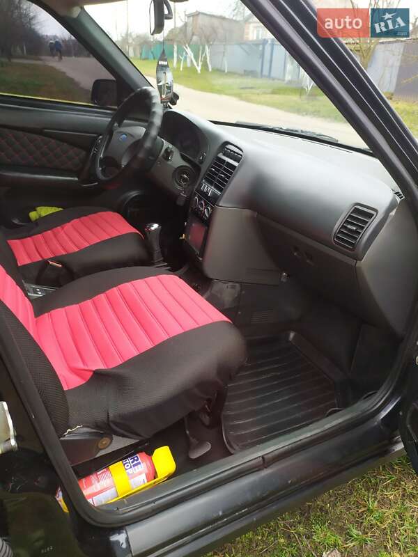 Универсал ВАЗ / Lada 2111 2009 в Сумах