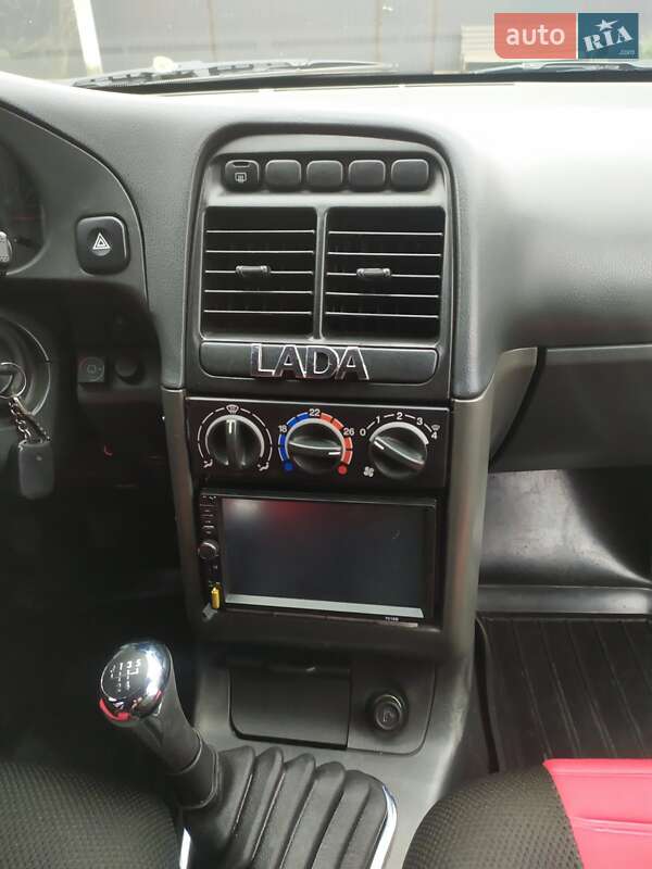 Универсал ВАЗ / Lada 2111 2009 в Сумах