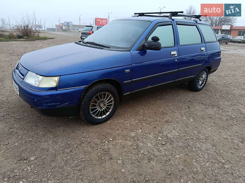 ВАЗ / Lada 2111 2002