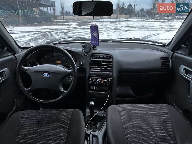 Универсал ВАЗ / Lada 2111 2011 в Апостолово фото 18 Универсал ВАЗ / Lada 2111 2011 в Апостолово