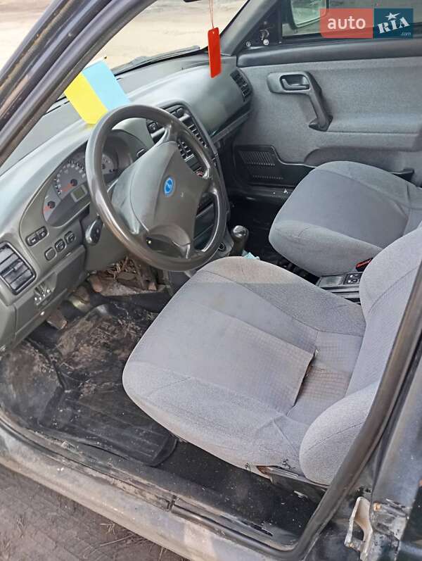 Универсал ВАЗ / Lada 2111 2010 в Павлограде фото 2 Универсал ВАЗ / Lada 2111 2010 в Павлограде