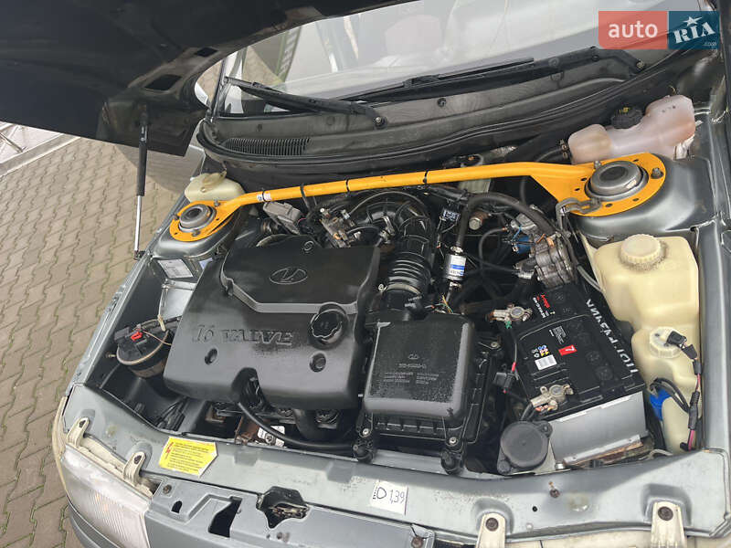 Универсал ВАЗ / Lada 2111 2005 в Первомайске