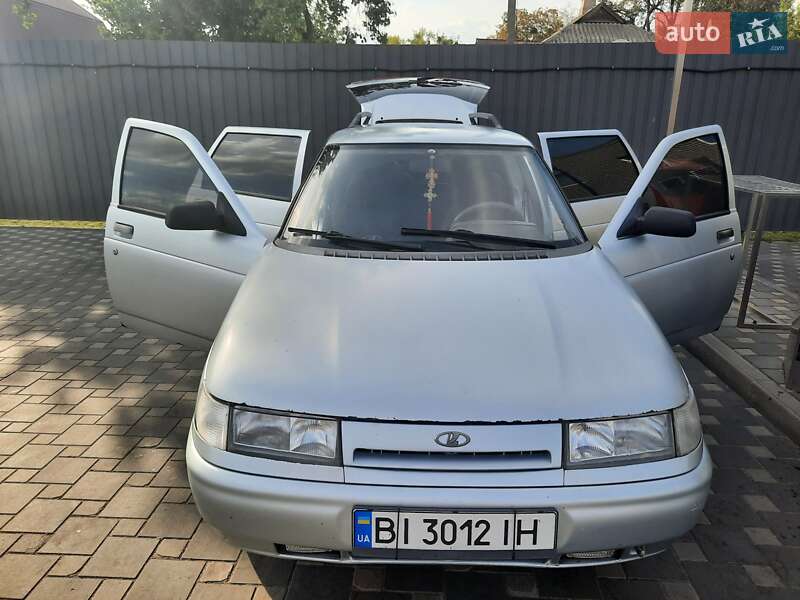 ВАЗ / Lada 2111 2000 ВАЗ / Lada 2111 2000
