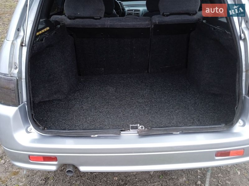 Универсал ВАЗ / Lada 2111 2002 в Старом Вишневце фото 9 Универсал ВАЗ / Lada 2111 2002 в Старом Вишневце