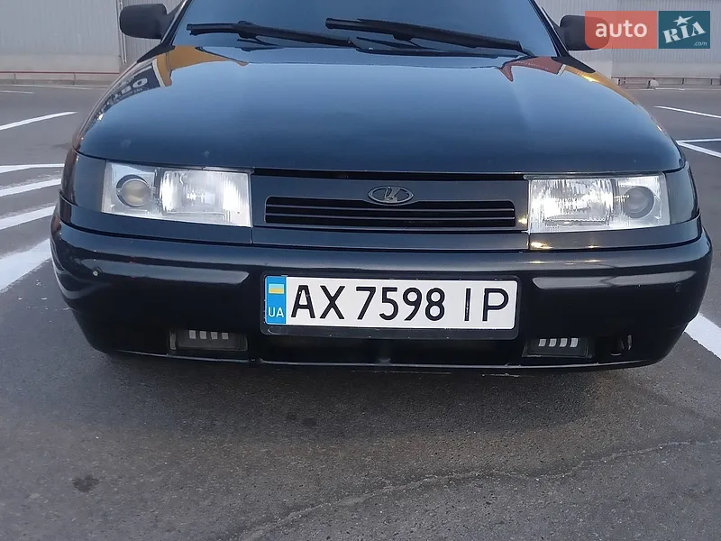 ВАЗ / Lada 2111
