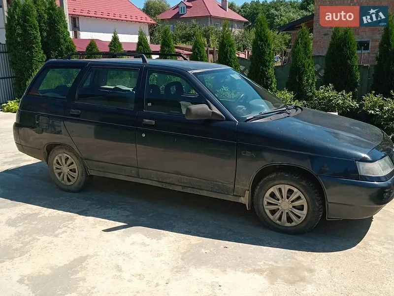 ВАЗ / Lada 2111