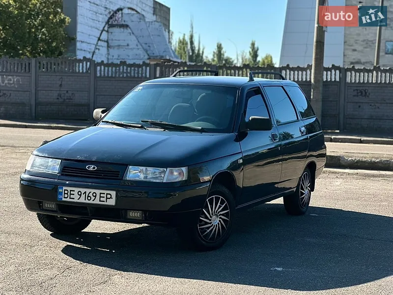 ВАЗ / Lada 2111