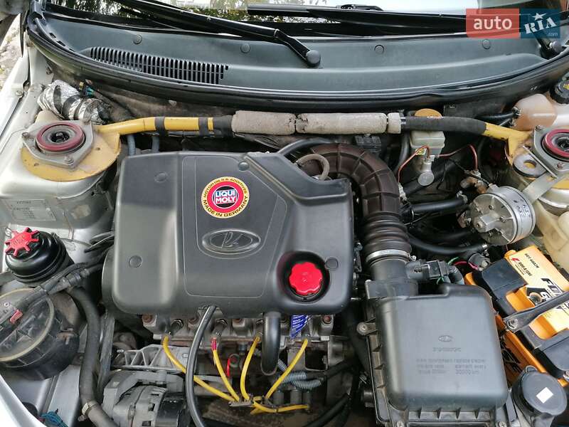 Хетчбек ВАЗ / Lada 2112 2007 в Калуші фото 11 Хетчбек ВАЗ / Lada 2112 2007 в Калуші