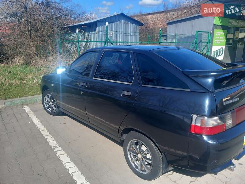Хэтчбек ВАЗ / Lada 2112 2006 в Ужгороде фото 6 Хэтчбек ВАЗ / Lada 2112 2006 в Ужгороде