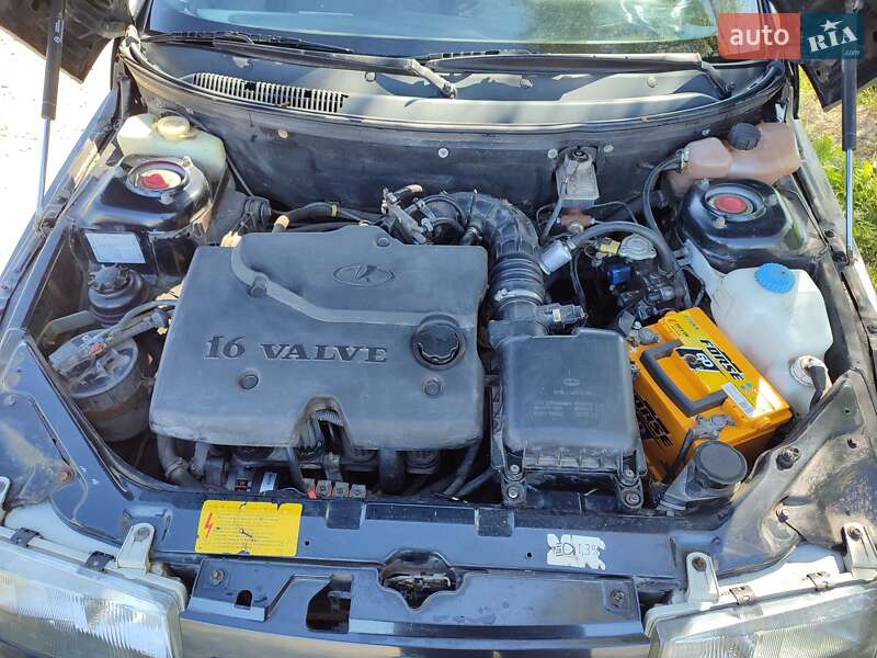 Хэтчбек ВАЗ / Lada 2112 2007 в Ивано-Франковске