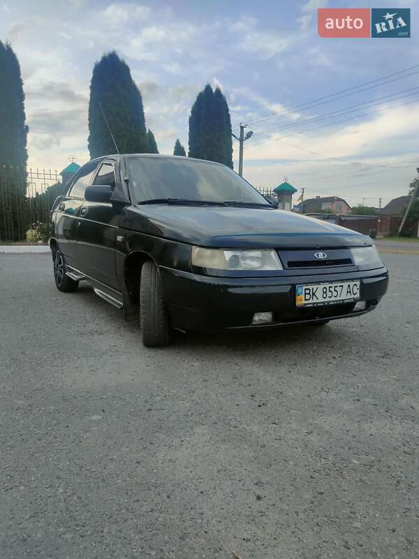 Хэтчбек ВАЗ / Lada 2112 2006 в Дубно