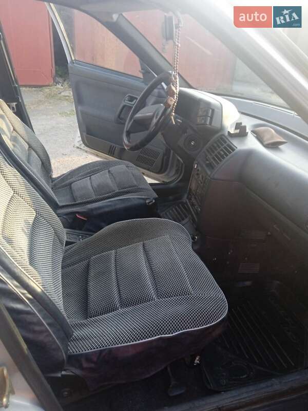 Хетчбек ВАЗ / Lada 2112 2005 в Луцьку