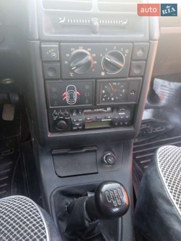 Хетчбек ВАЗ / Lada 2112 2005 в Луцьку