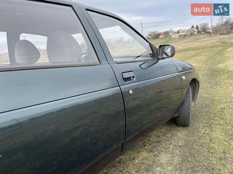 Хетчбек ВАЗ / Lada 2112 2002 в Черкасах фото 8 Хетчбек ВАЗ / Lada 2112 2002 в Черкасах