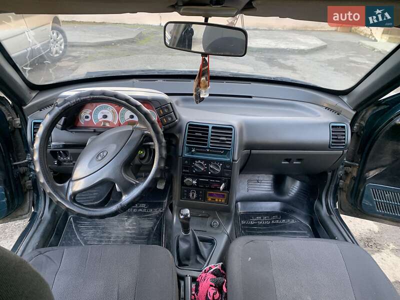 Хетчбек ВАЗ / Lada 2112 2002 в Шполі