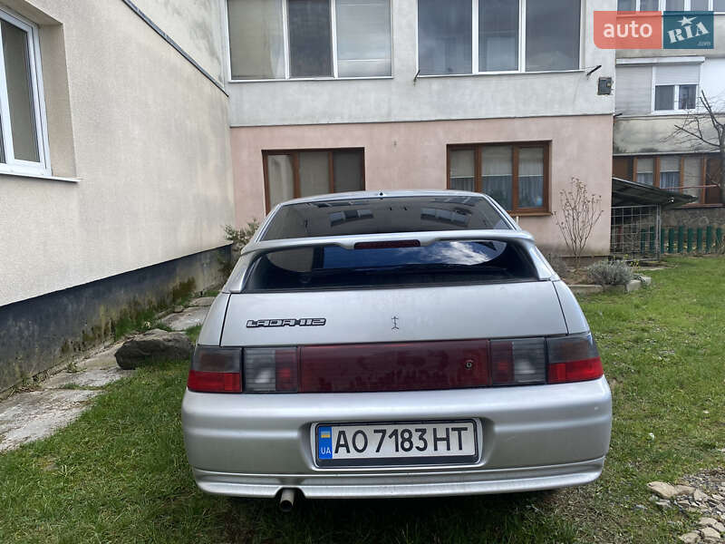 Хэтчбек ВАЗ / Lada 2112 2007 в Поляне