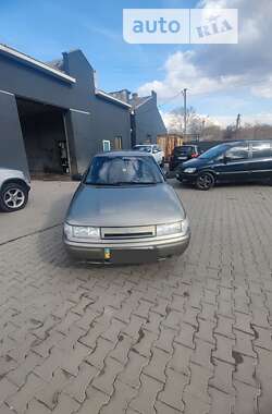 Хэтчбек ВАЗ / Lada 2112 2001 в Черновцах