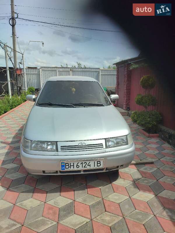 Хэтчбек ВАЗ / Lada 2112 2005 в Саврани