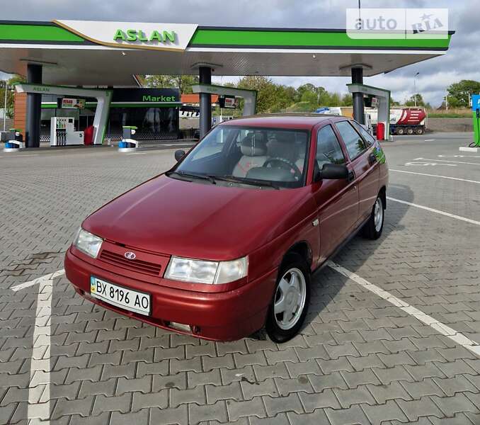 Хэтчбек ВАЗ / Lada 2112 2008 в Хмельницком