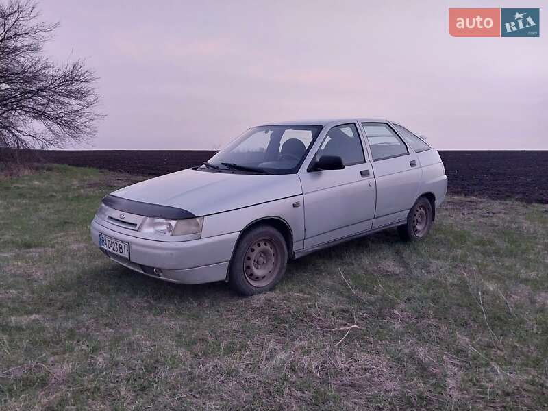 Хэтчбек ВАЗ / Lada 2112 2004 в Александрие