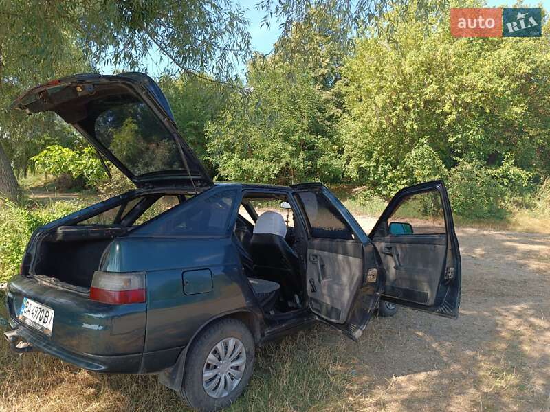 Хэтчбек ВАЗ / Lada 2112 2007 в Александровке