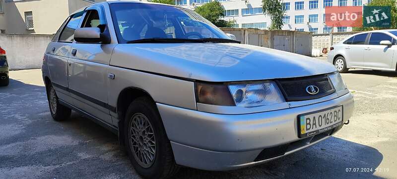 Хэтчбек ВАЗ / Lada 2112 2006 в Александровке