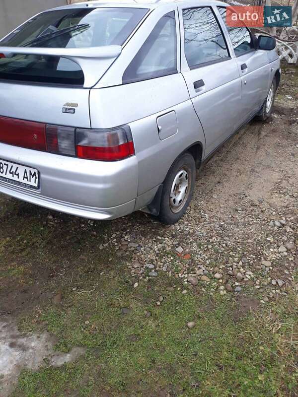 Хэтчбек ВАЗ / Lada 2112 2008 в Рожнятове фото 5 Хэтчбек ВАЗ / Lada 2112 2008 в Рожнятове